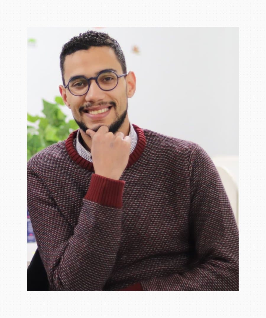 Mahmoud Isaac, instructor